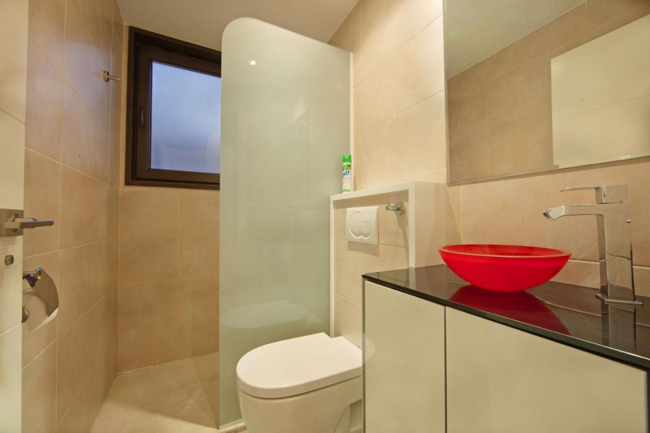 Modern Villa Close To Costabella Beach ماربيا المظهر الخارجي الصورة
