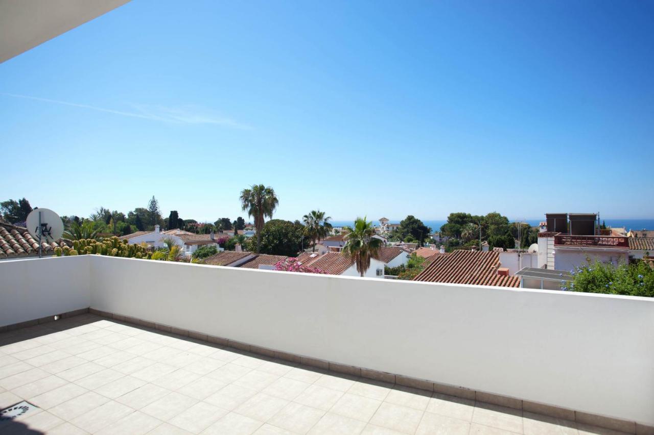 Modern Villa Close To Costabella Beach ماربيا المظهر الخارجي الصورة